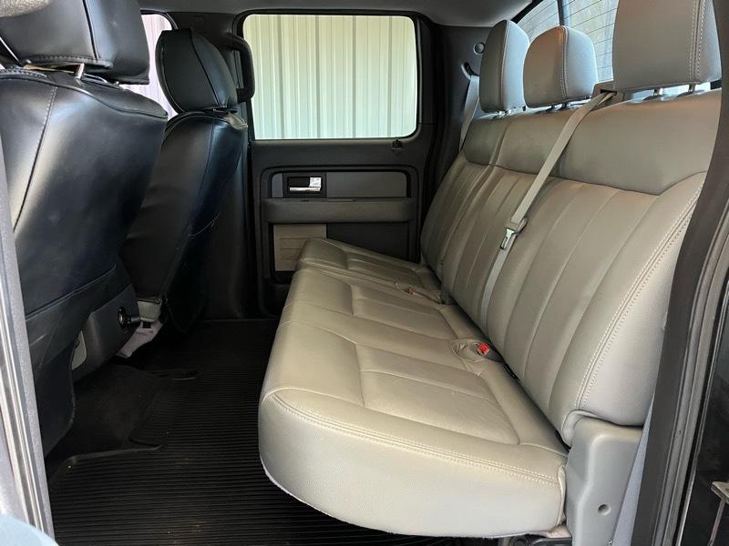 Ford F-150 2WD SuperCrew 145" XLT 2012