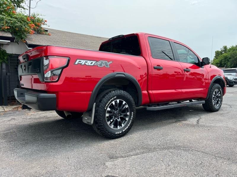 Nissan Titan PRO-4X Crew Cab 4WD 2020