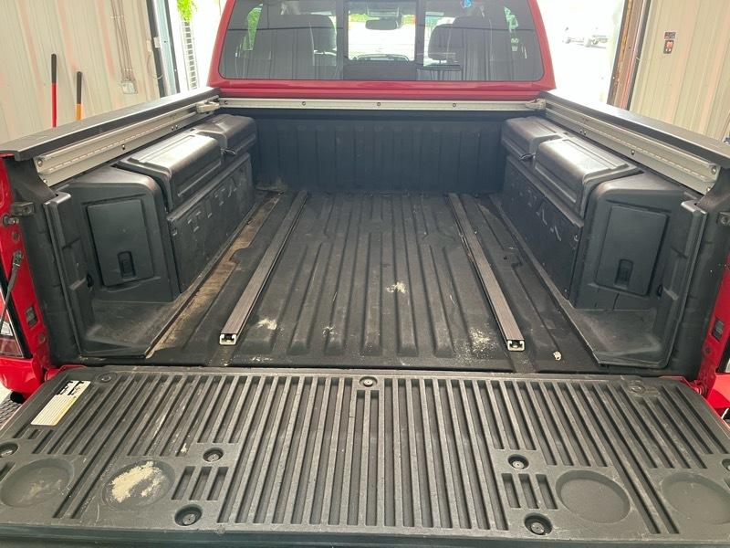 Nissan Titan PRO-4X Crew Cab 4WD 2020
