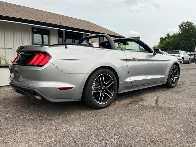 Ford Mustang EcoBoost Premium Convertible 2021