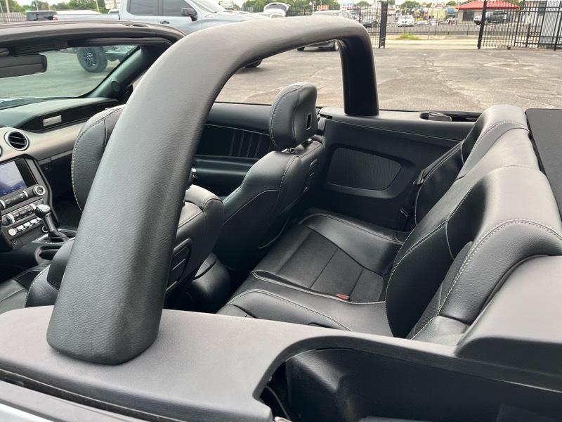 Ford Mustang EcoBoost Premium Convertible 2021