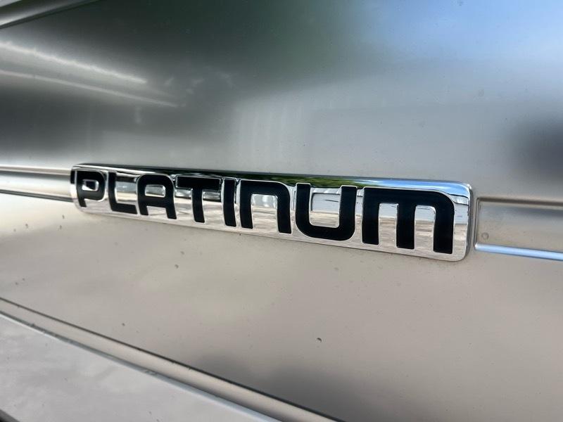 Ford F-150 Platinum SuperCrew 5.5-ft. Bed 4WD 2013