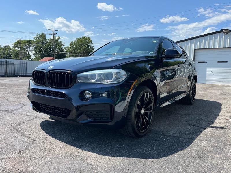 BMW X6 xDrive50i 2016