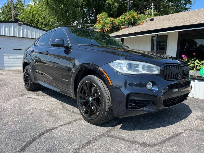 BMW X6 xDrive50i 2016