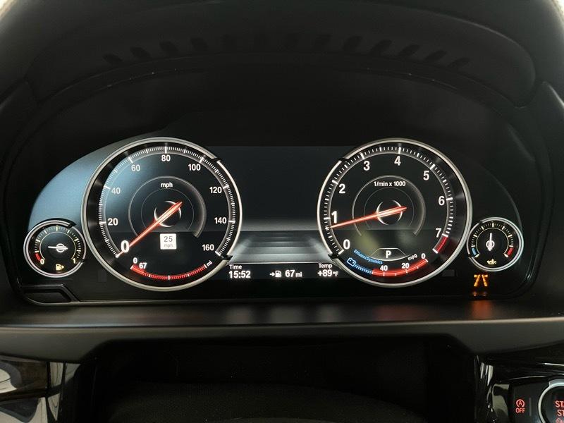 BMW X6 xDrive50i 2016