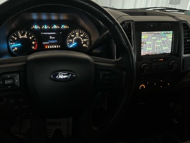 Ford F-150 XLT SuperCrew 5.5-ft. Bed 4WD 2015