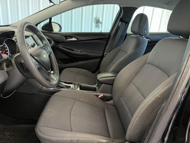 Chevrolet Cruze LS Auto 2019
