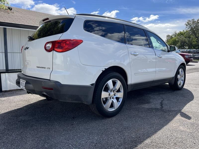 Chevrolet Traverse LTZ AWD 2012