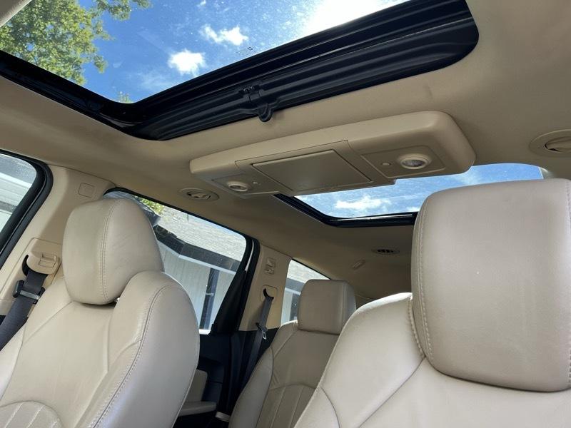 Chevrolet Traverse LTZ AWD 2012