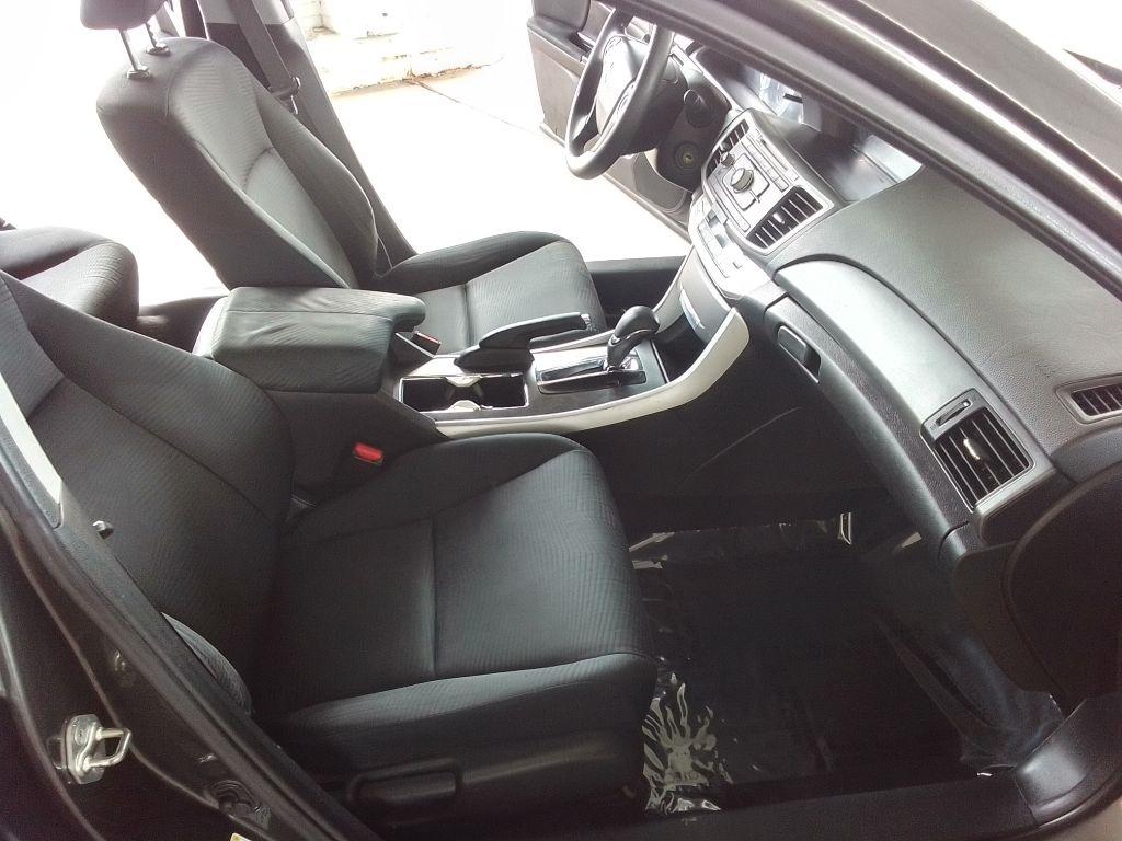 Honda Accord LX Sedan CVT 2014