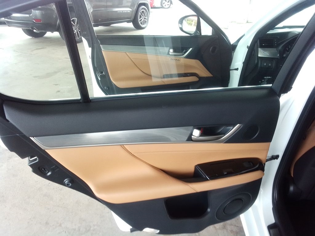 Lexus GS 350 RWD 2013 Lexus GS 350 RWD 2013