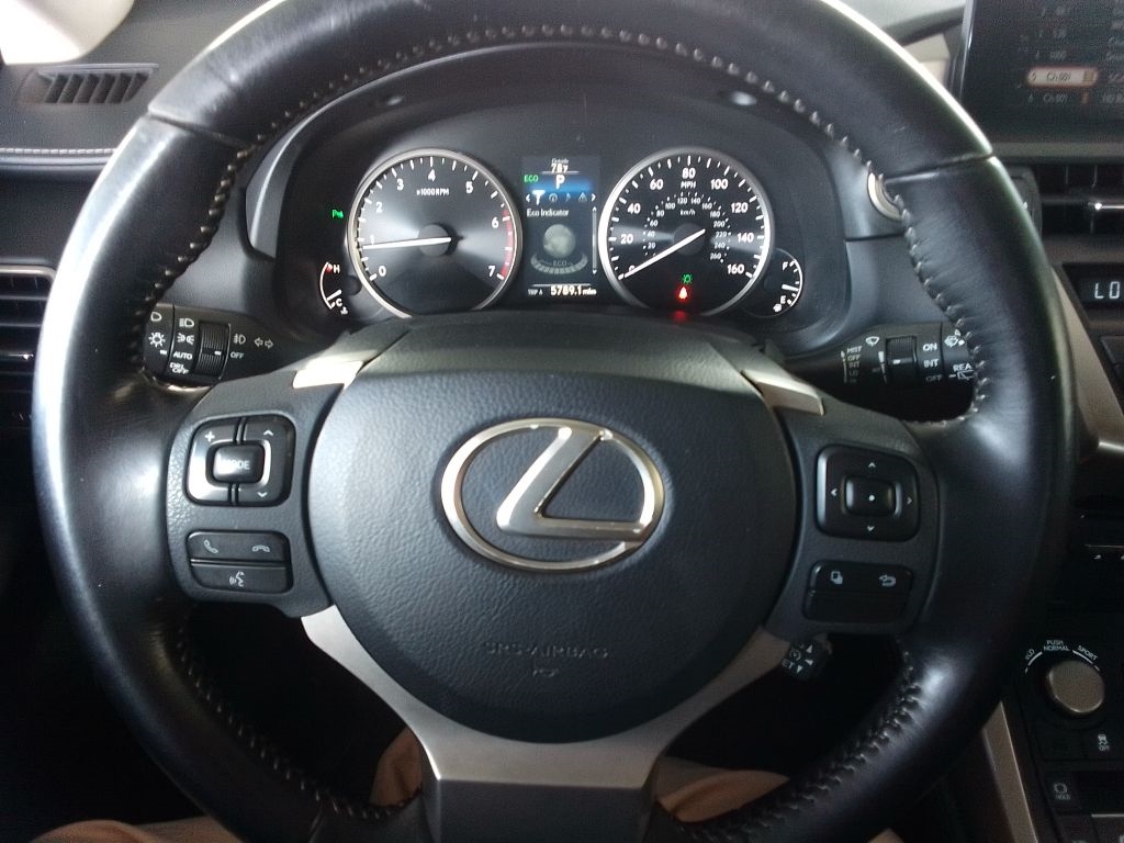 Lexus NX 200t AWD 2016 Lexus NX 200t AWD 2016