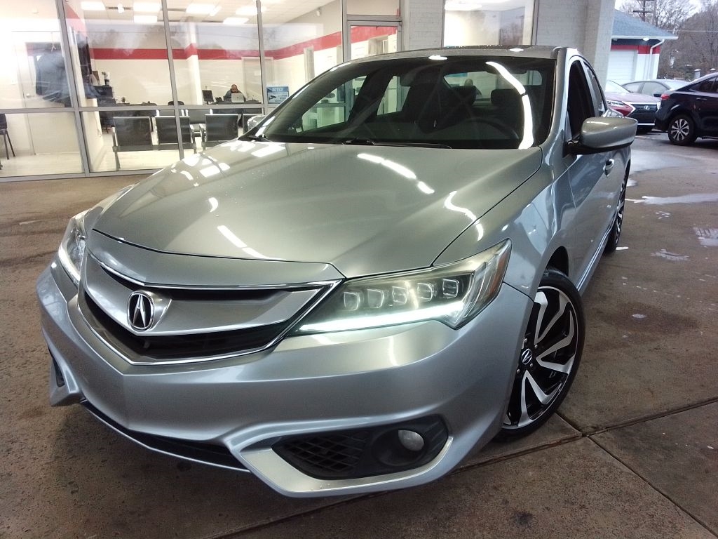 2016 Acura ILX Premium's photo