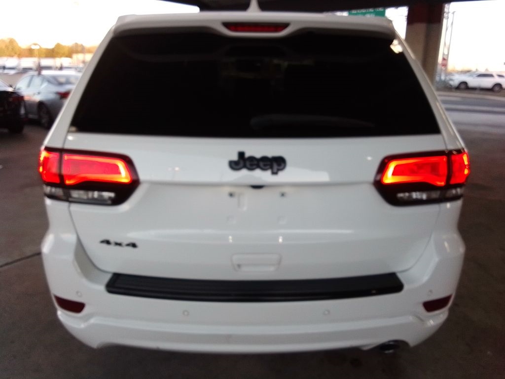 Jeep Grand Cherokee Laredo 4WD 2018