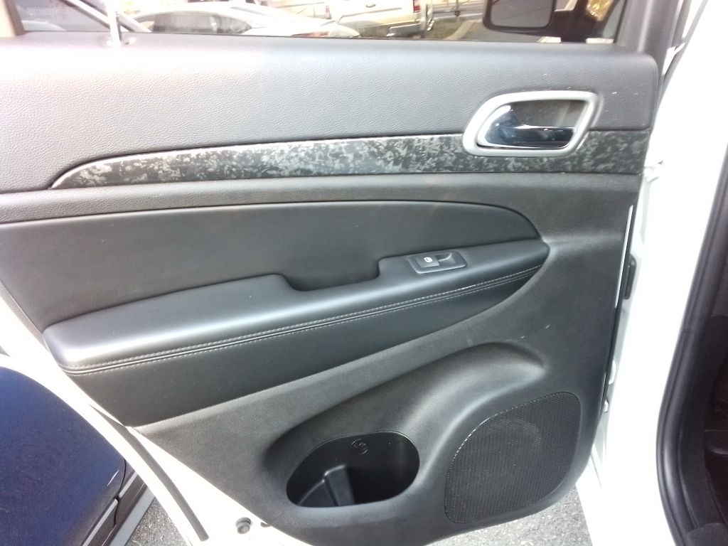 Jeep Grand Cherokee Laredo 4WD 2018