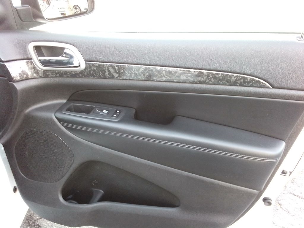 Jeep Grand Cherokee Laredo 4WD 2018