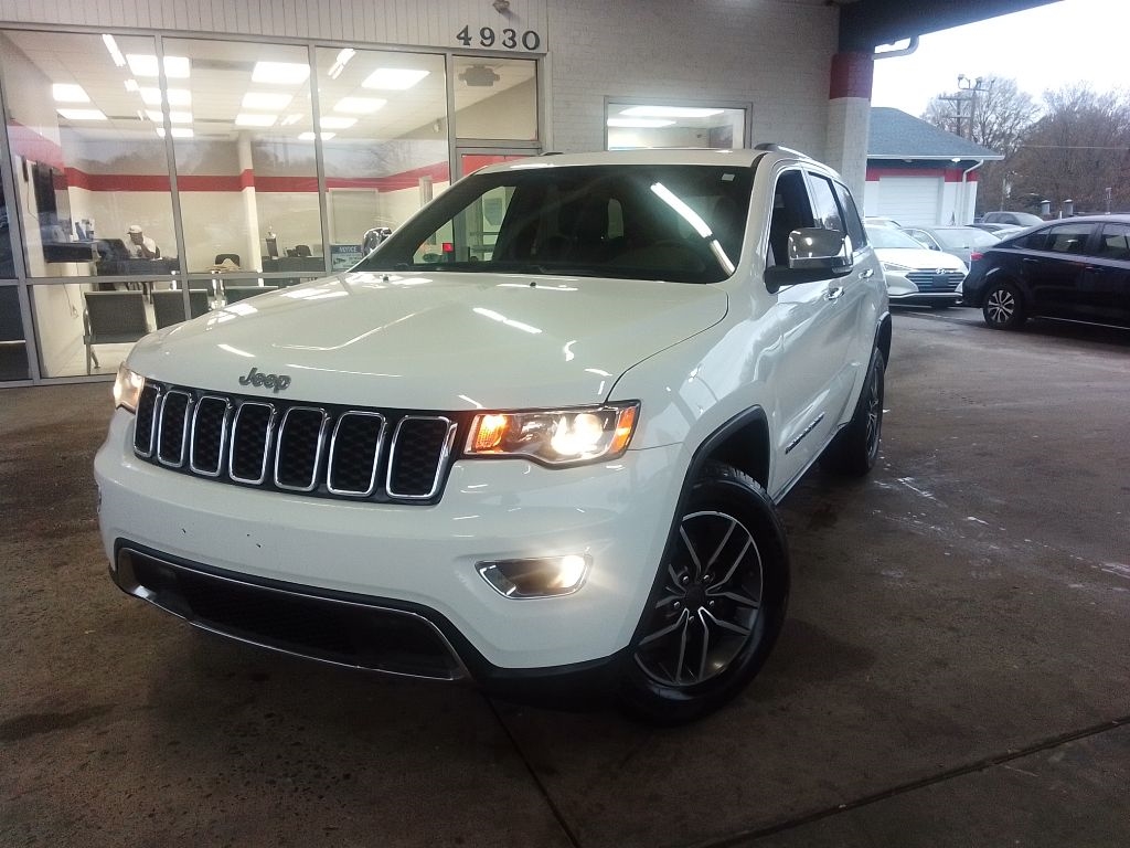 2020 Jeep Grand Cherokee Limited's photo