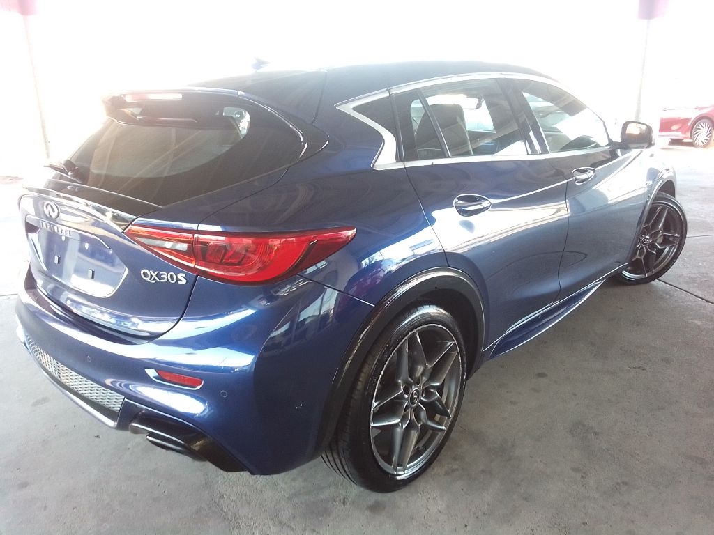 Infiniti QX30 Sport 2018