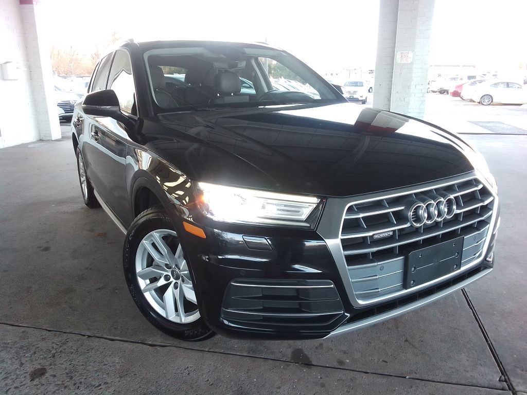 Audi Q5 2.0T Premium quattro 2020