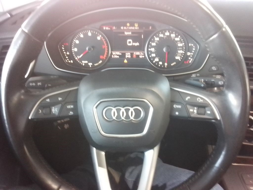 Audi Q5 2.0T Premium quattro 2020