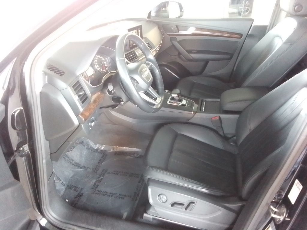 Audi Q5 2.0T Premium quattro 2020