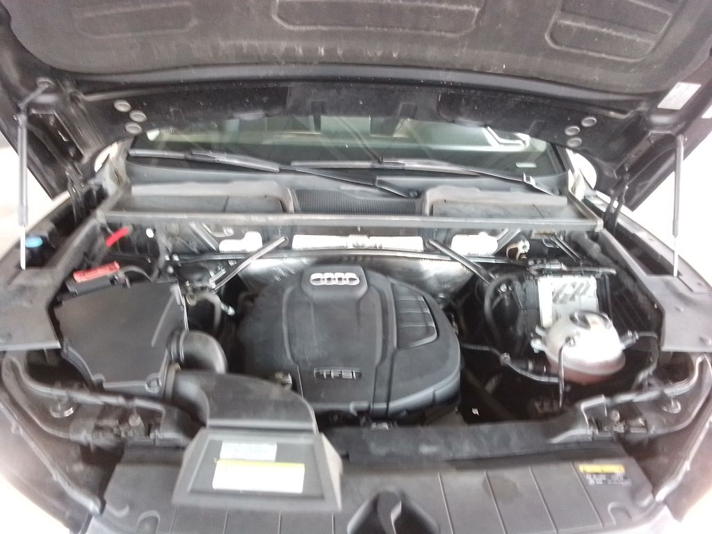 Audi Q5 2.0T Premium quattro 2020