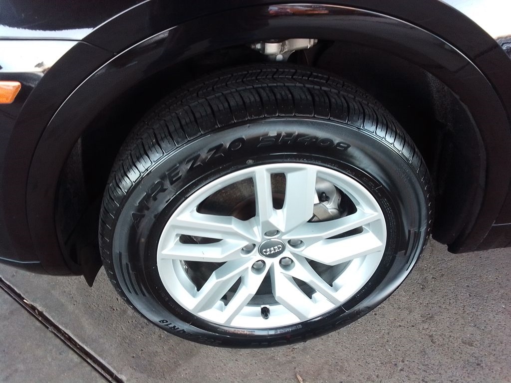 Audi Q5 2.0T Premium quattro 2020