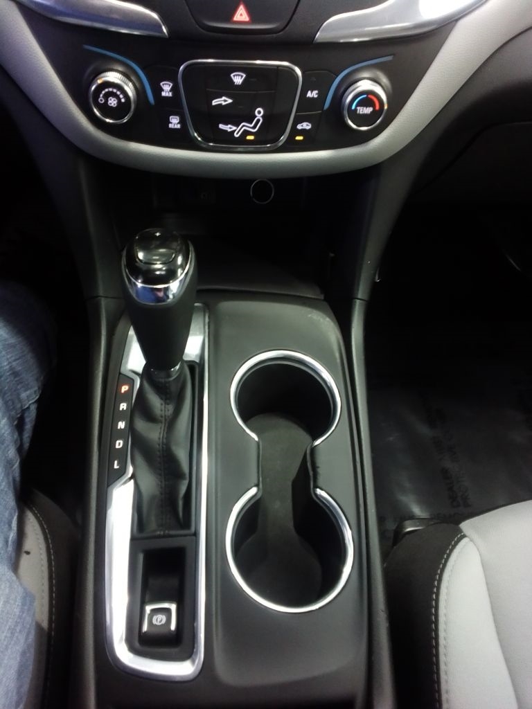 Chevrolet Equinox LS 2WD 2018