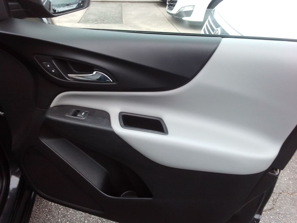 Chevrolet Equinox LS 2WD 2018