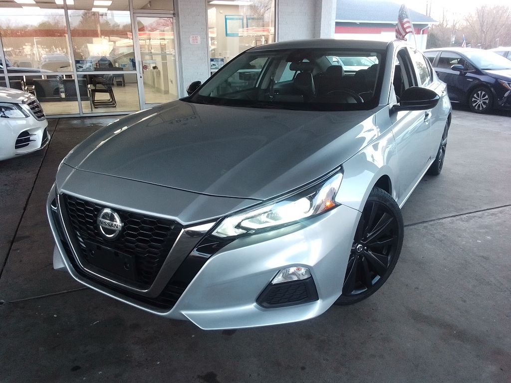Nissan Altima 2.5 SR 2021