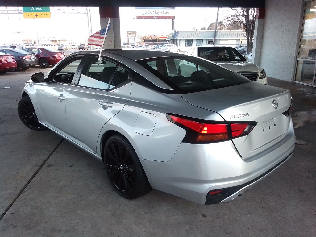 Nissan Altima 2.5 SR 2021