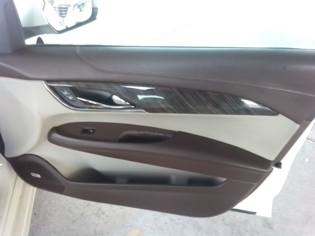 Cadillac ATS 2.5L Luxury RWD 2013