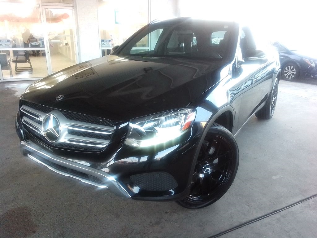 Mercedes-Benz GLC-Class GLC300 2019