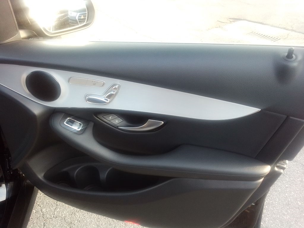 Mercedes-Benz GLC-Class GLC300 2019