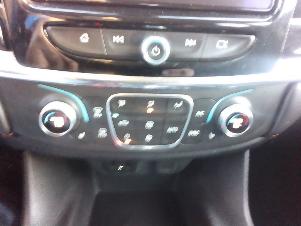 Chevrolet Traverse LT Leather FWD 2018