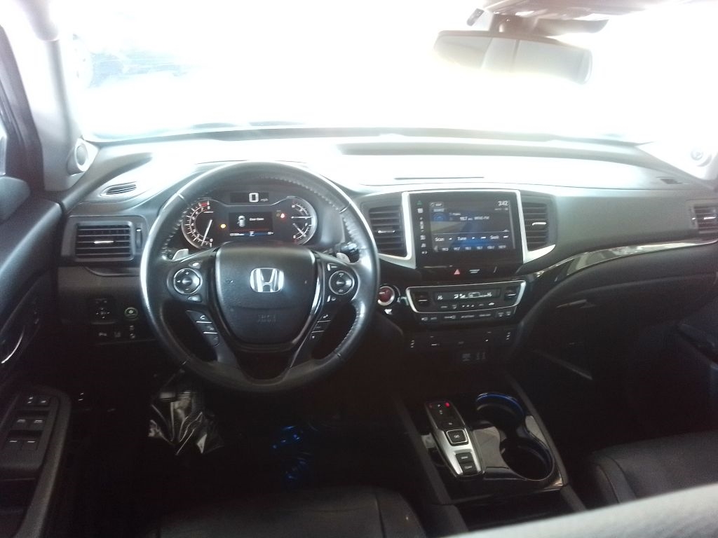 Honda Pilot Touring 2WD 2016
