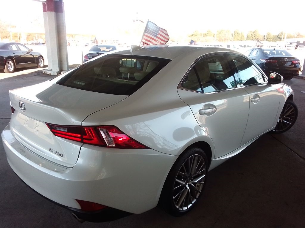 Lexus IS 250 RWD 2014