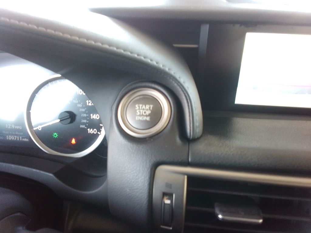 Lexus IS 250 RWD 2014