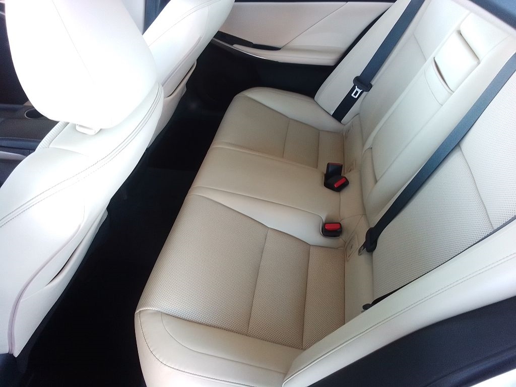 Lexus IS 250 RWD 2014