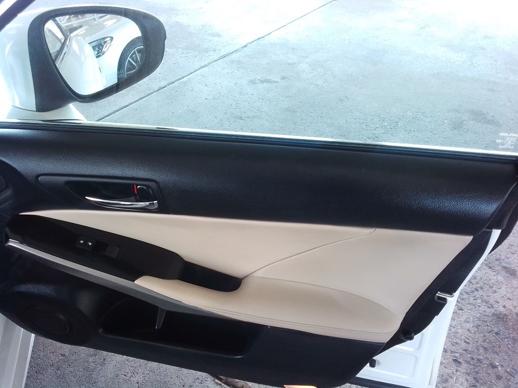 Lexus IS 250 RWD 2014