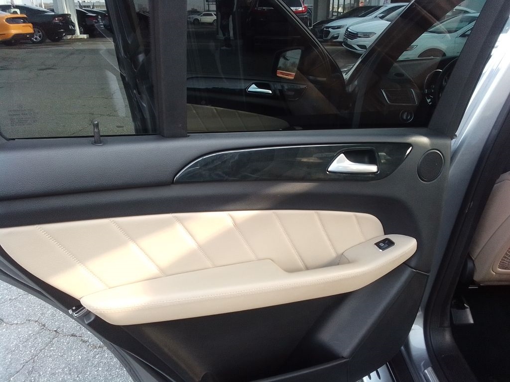 Mercedes-Benz GL-Class GL450 4MATIC 2015