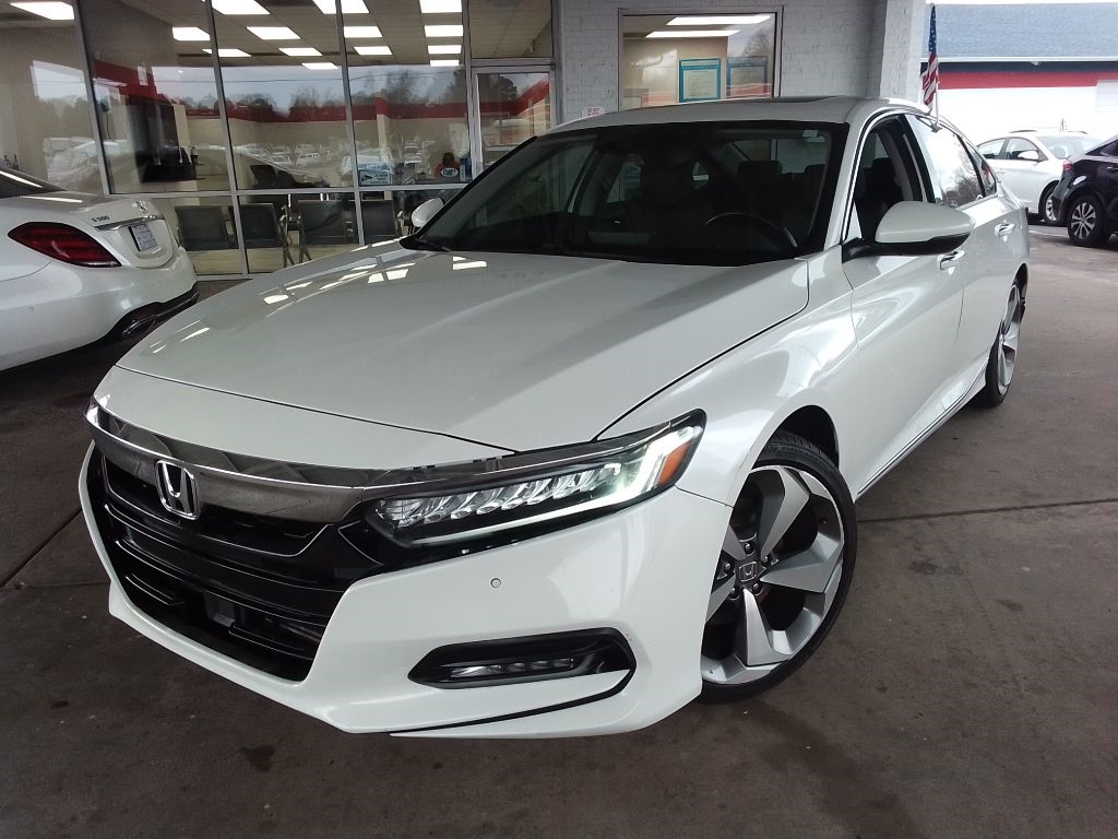 2019 Honda Accord Touring 2.0T