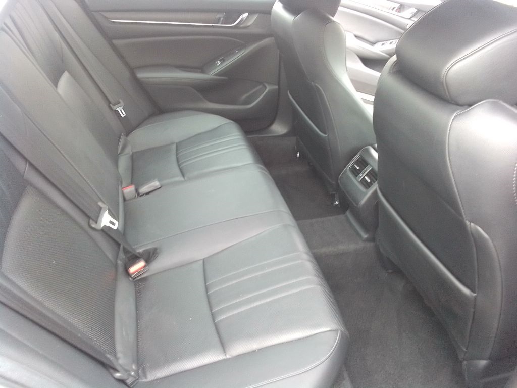 Honda Accord Touring 2.0T 2019