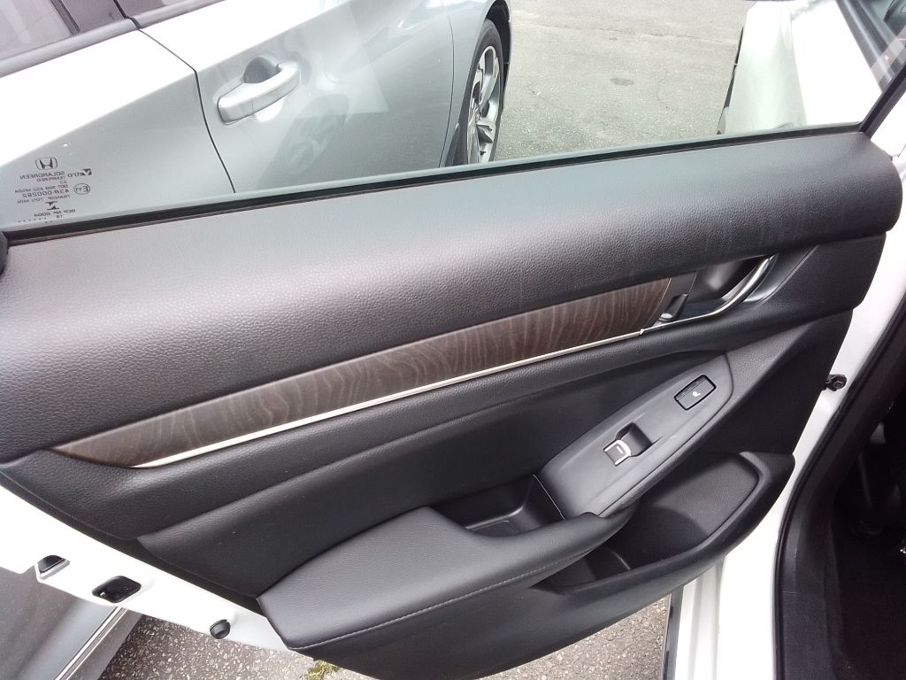 Honda Accord Touring 2.0T 2019