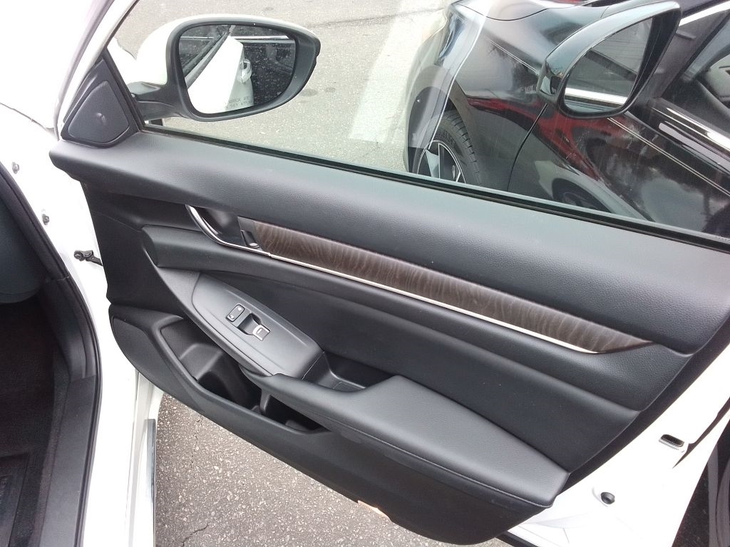 Honda Accord Touring 2.0T 2019