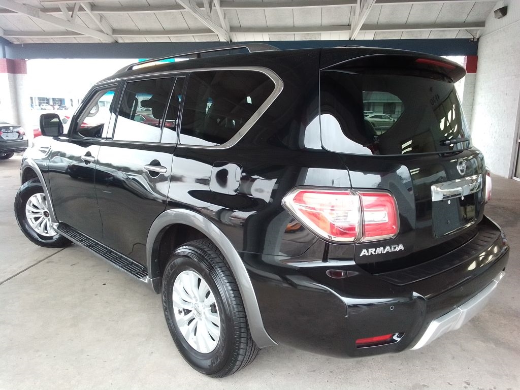 Nissan Armada SV AWD 2017