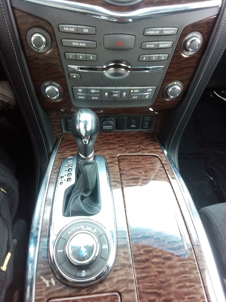 Nissan Armada SV AWD 2017