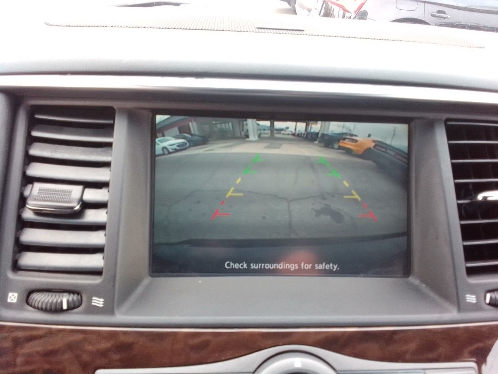 Nissan Armada SV AWD 2017