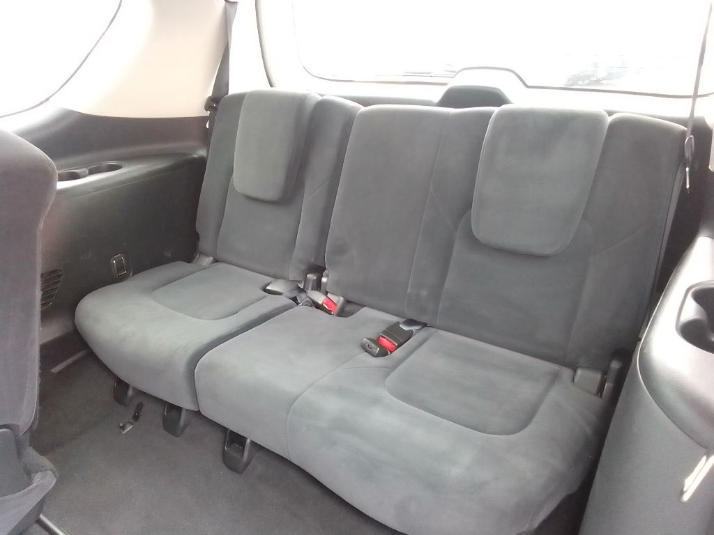 Nissan Armada SV AWD 2017