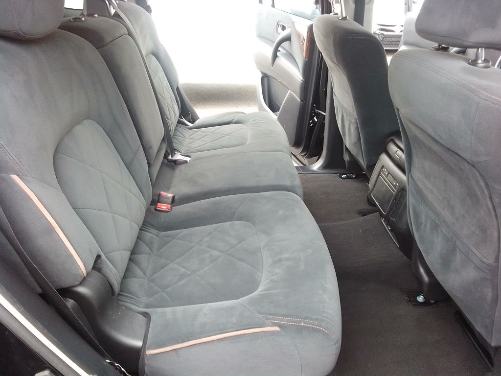 Nissan Armada SV AWD 2017